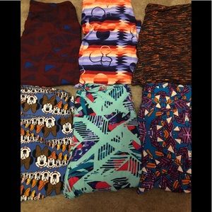 Lot of 6 brand new Lularoe OS leggings. 2 t’s NWT